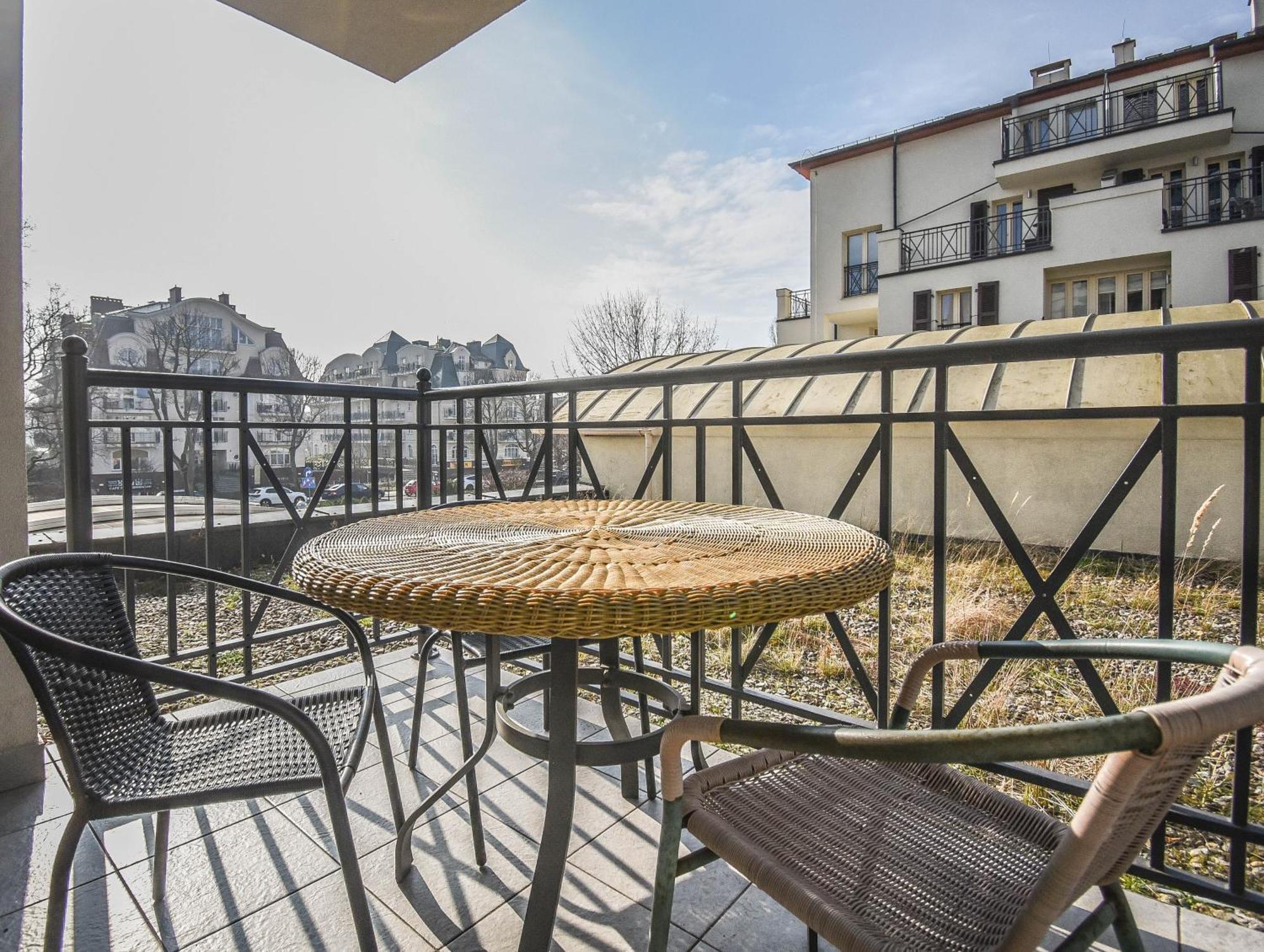 Apartamenty Promenada Z Tarasem I Parkingiem - Apartamenty Na Wyspie Świnoujście Exterior foto